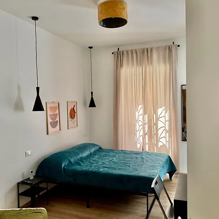 Loggia Garbatella فندق مبيت وإفطار