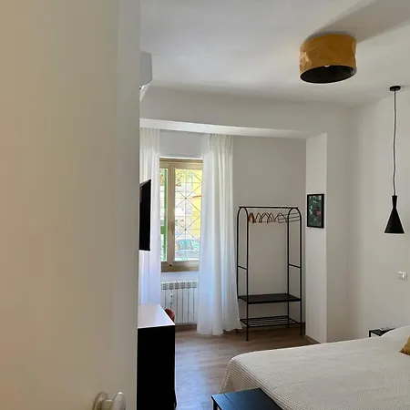 فندق مبيت وإفطار Loggia Garbatella 4*