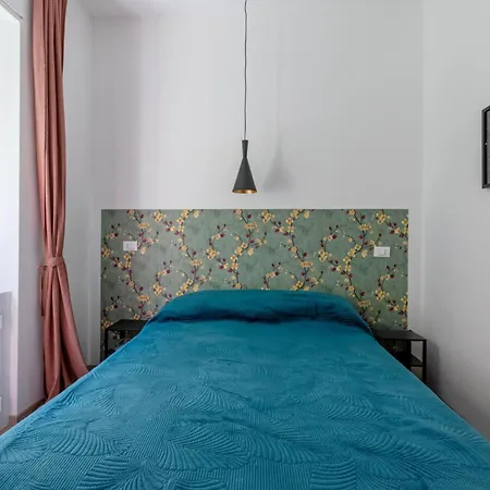 Loggia Garbatella 4*