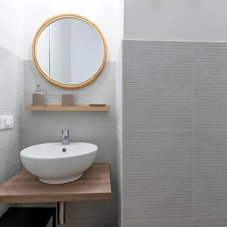 Loggia Garbatella 4*